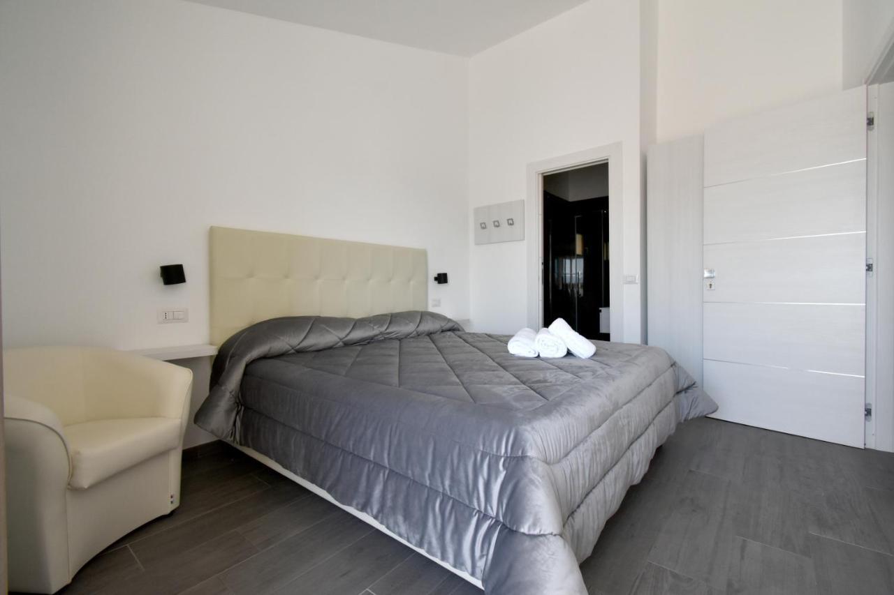 אולביה Cavour Rooms מראה חיצוני תמונה