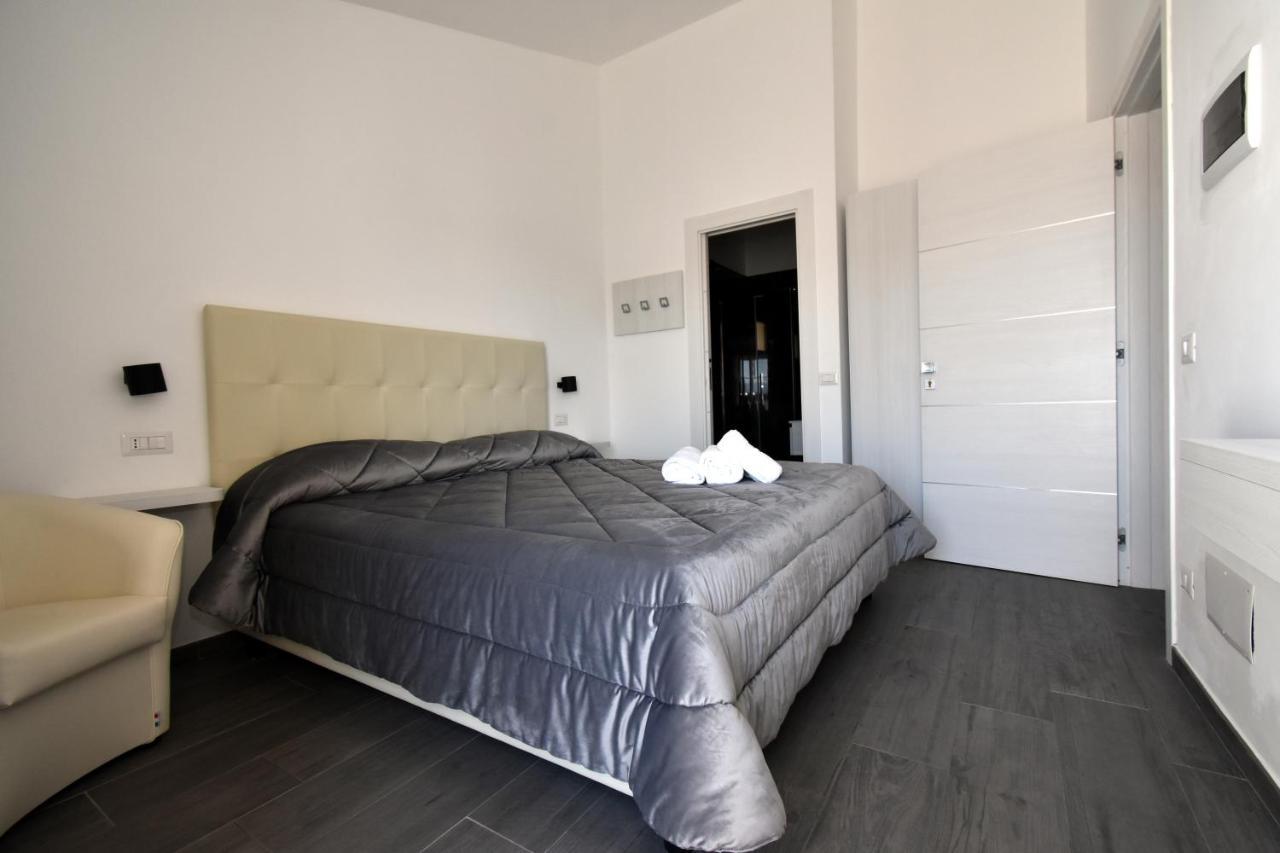אולביה Cavour Rooms מראה חיצוני תמונה